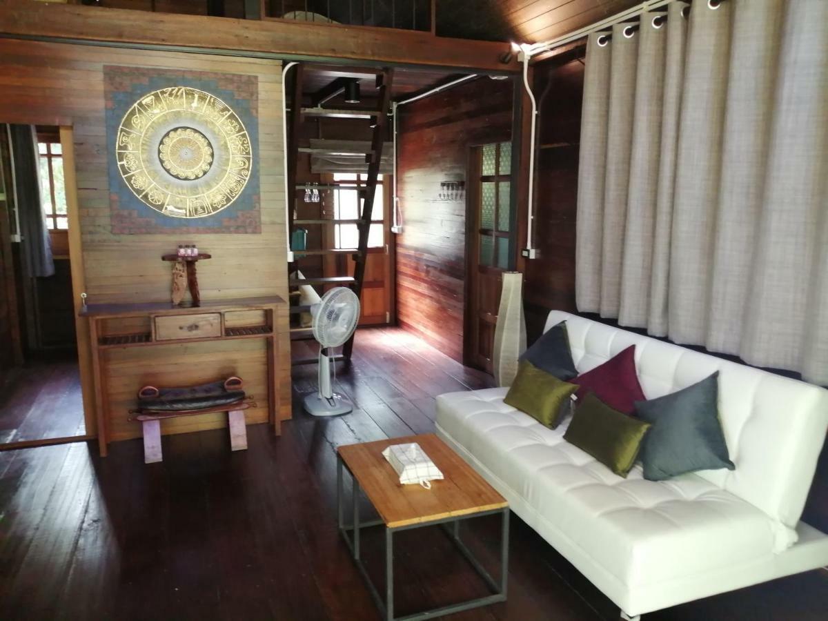 Rustic​ Charm​ Suphan​ Ban Tha Pong Esterno foto