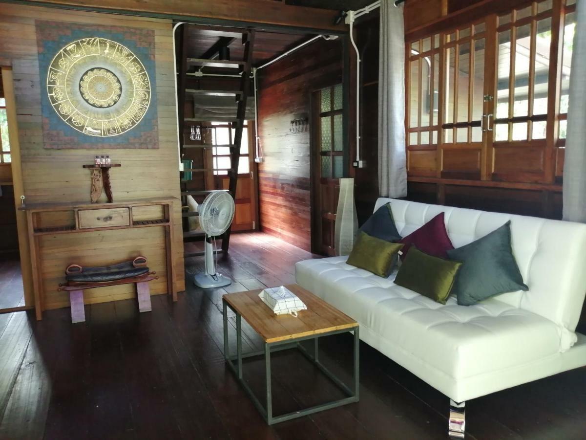 Rustic​ Charm​ Suphan​ Ban Tha Pong Esterno foto