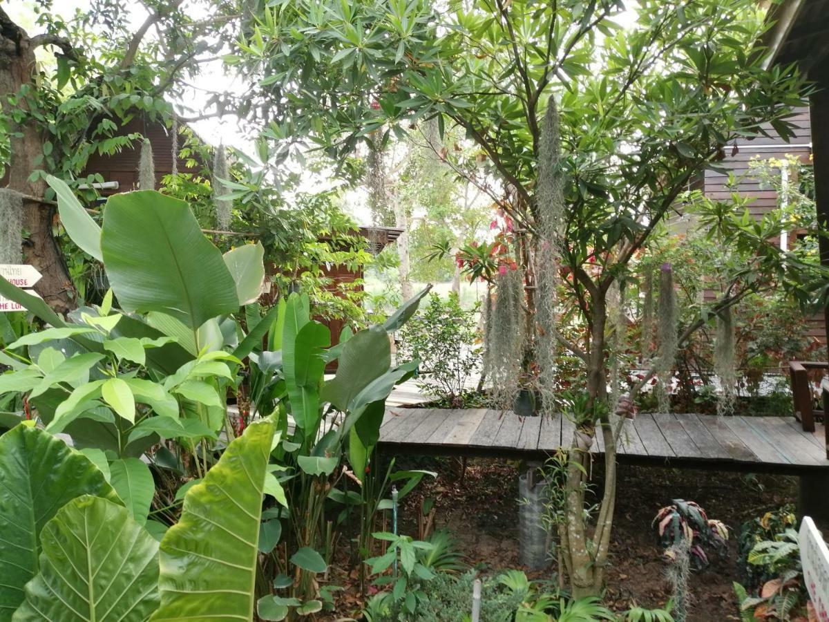 Rustic​ Charm​ Suphan​ Ban Tha Pong Esterno foto